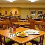 Doubletree By Hilton Vancouver 